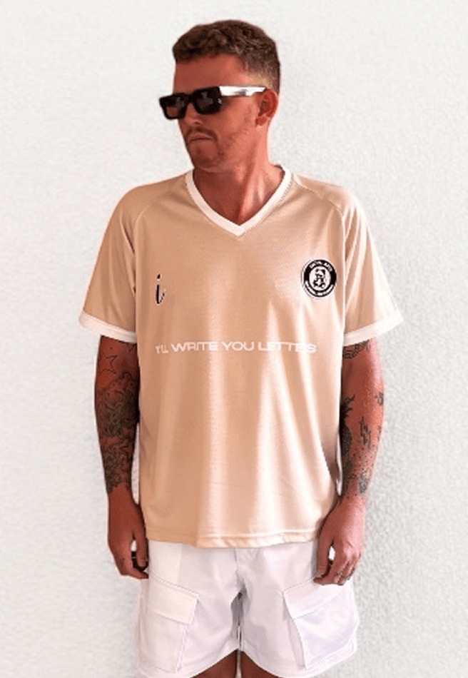 Summer Shorts in White hover