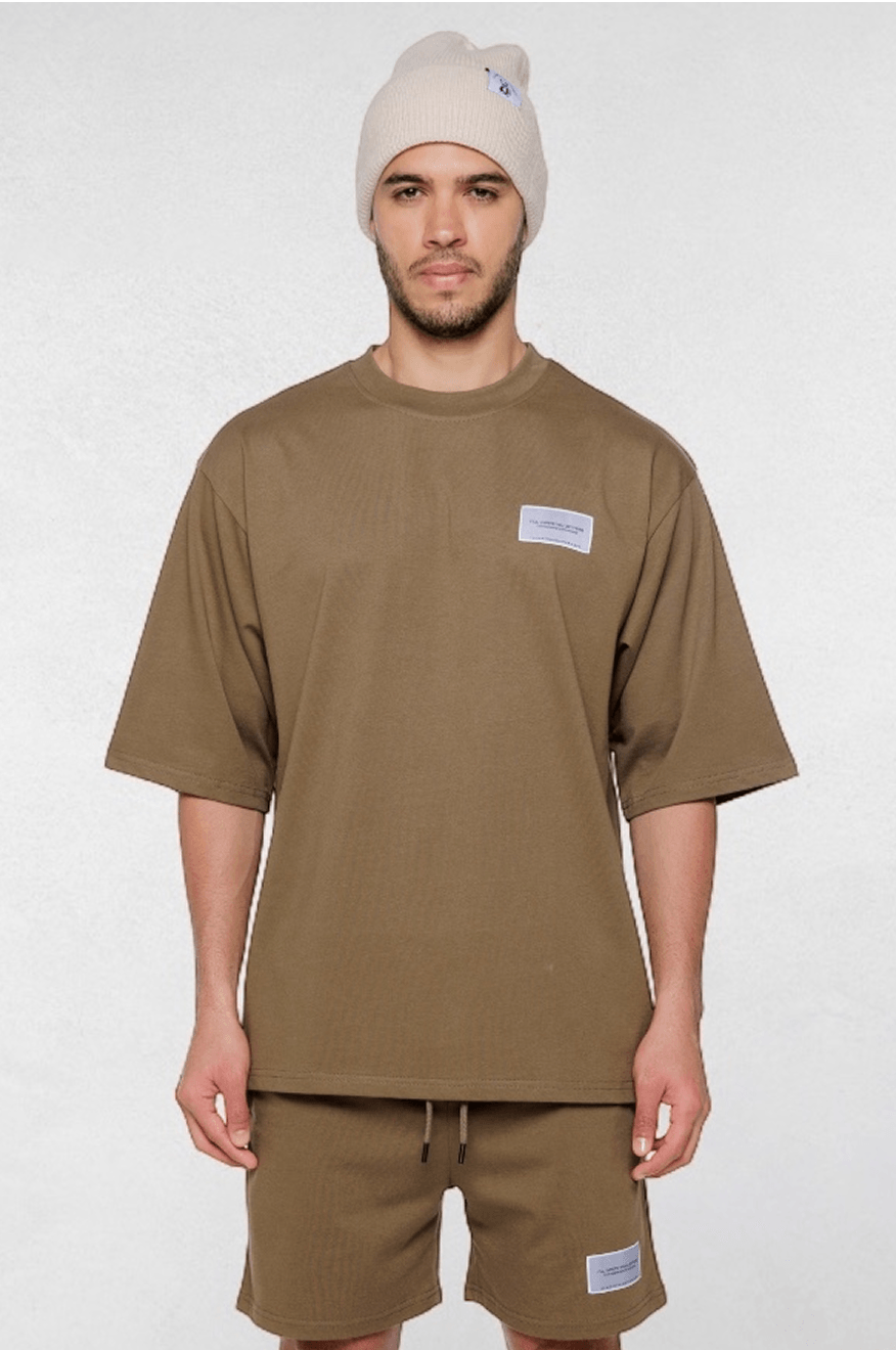 Summer Shorts in White hover